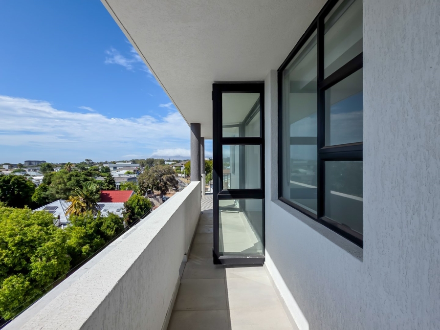 2 Bedroom Property for Sale in Claremont Western Cape